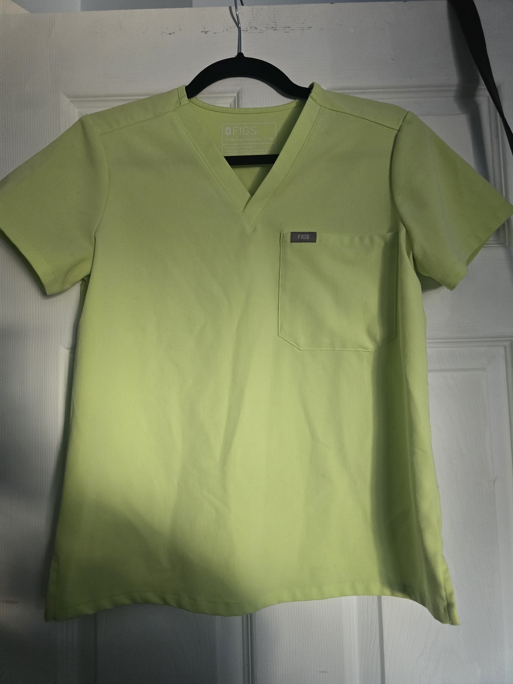 FIGS Catarina Scrub Top XS Sea Mist